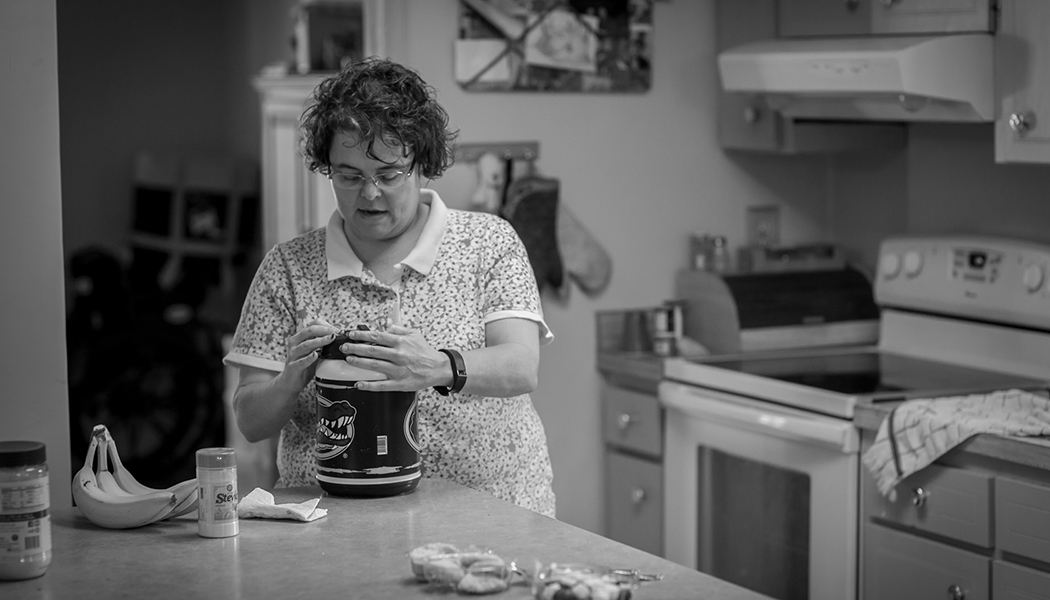 Erin has been living with MS for more than two decades. We visited her at her home in Florida to capture a day in her life.
